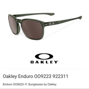 Oakley enduro sunglasses